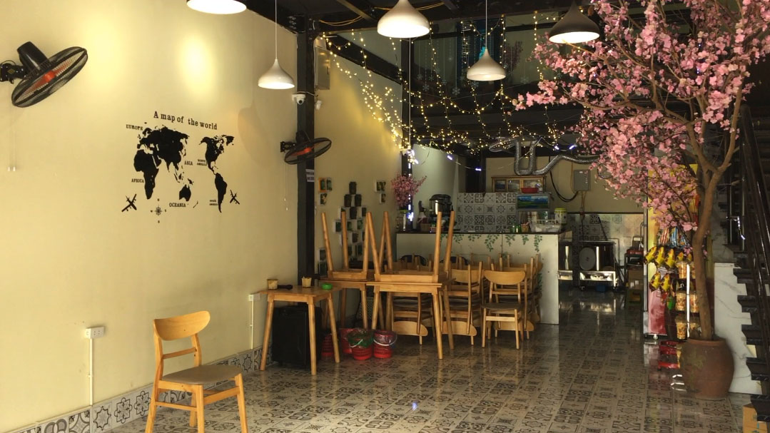 Quán đồ uống - ăn vặt 2 tầng, 169m2, 450 triệu, khung thép tiền chế và tấm bê tông nhẹ tại Hà Nội 
